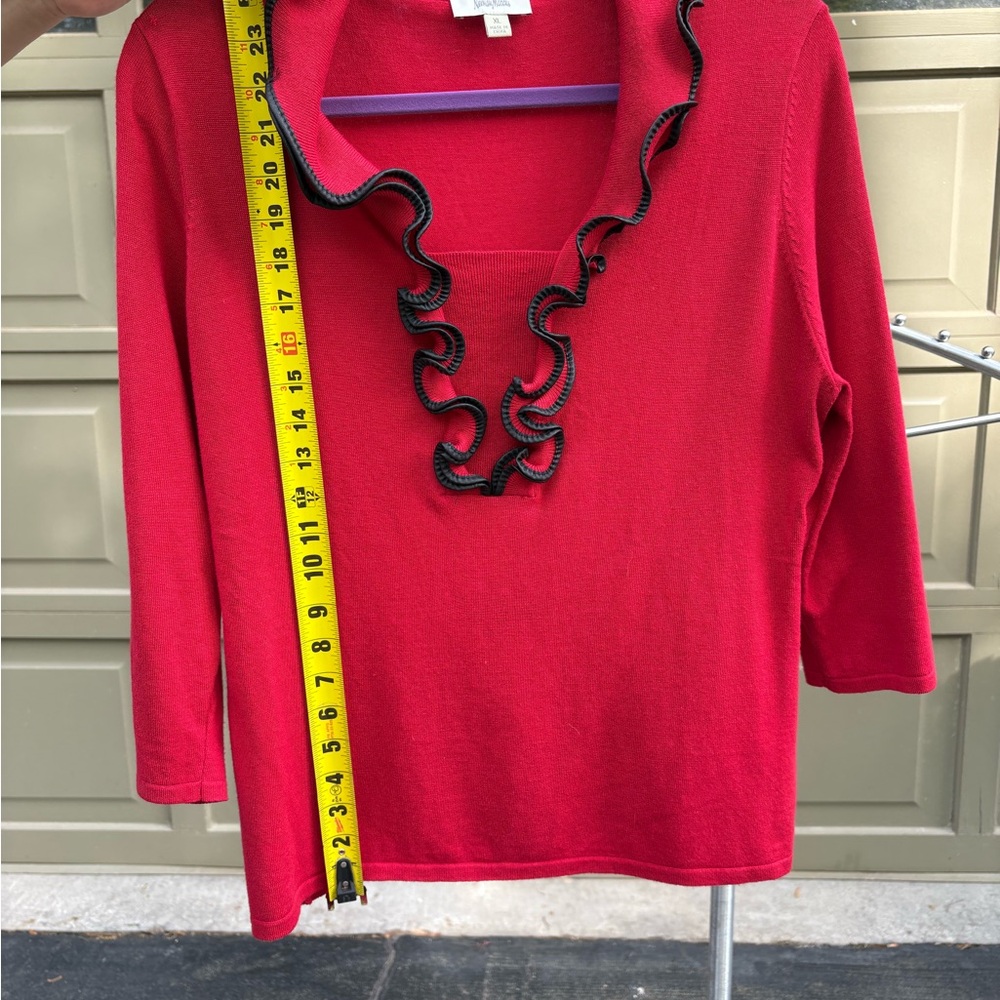 Red Ruffled Collar Top - Picture 4 of 7